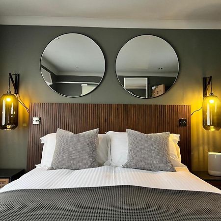 Rockmount Rooms & Apartment Тависток Экстерьер фото