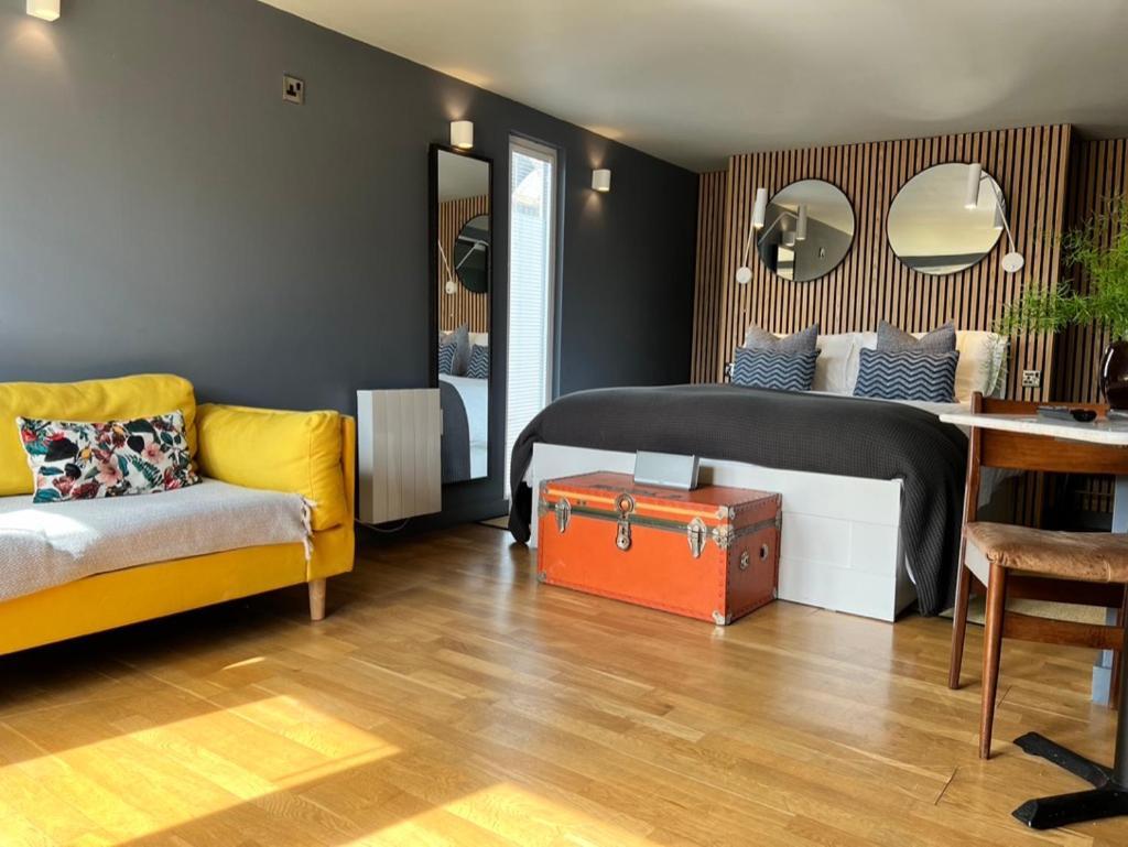 Rockmount Rooms & Apartment Тависток Экстерьер фото