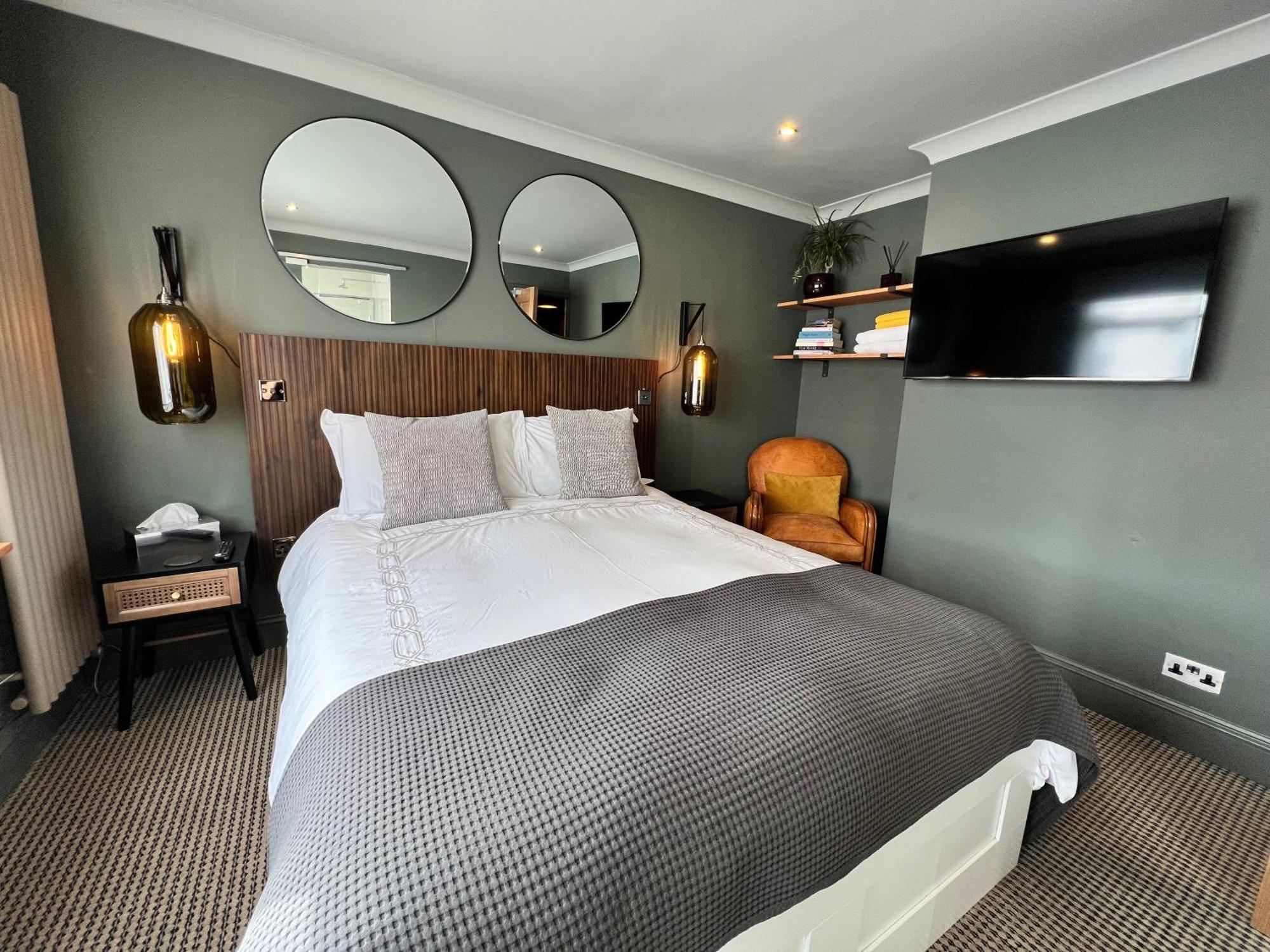 Rockmount Rooms & Apartment Тависток Экстерьер фото